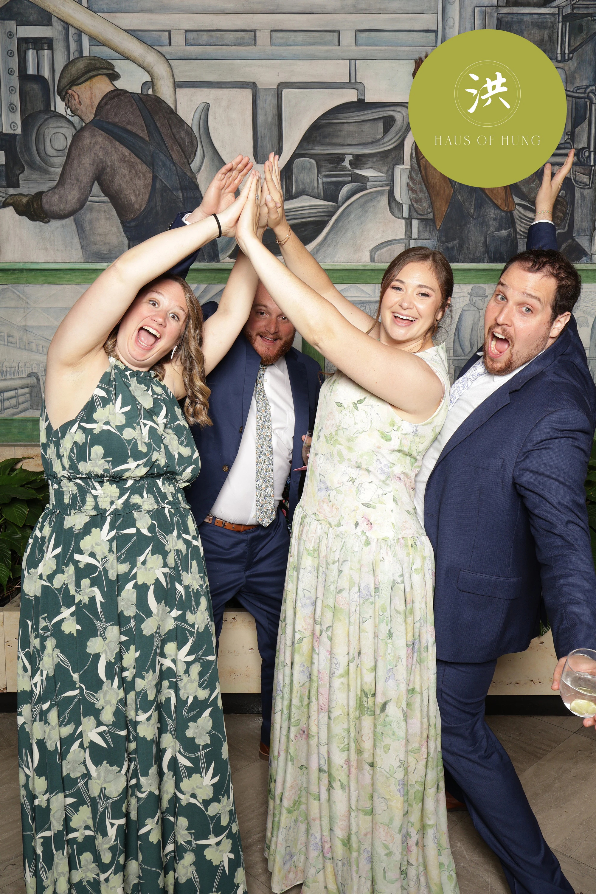 Lesley + Kevin at the Detroit Institute of Arts — Wedding